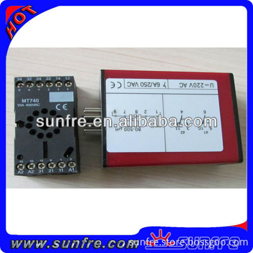 Loop coil vehicle detector for car parking system